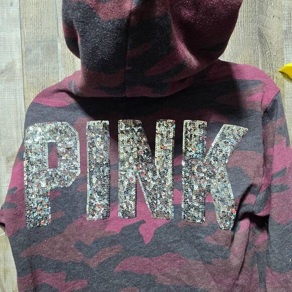 VICTORIA'S SECRET PINK CAMO BLING SEQUIN MAROON HOODIE - Picture 5 of 7